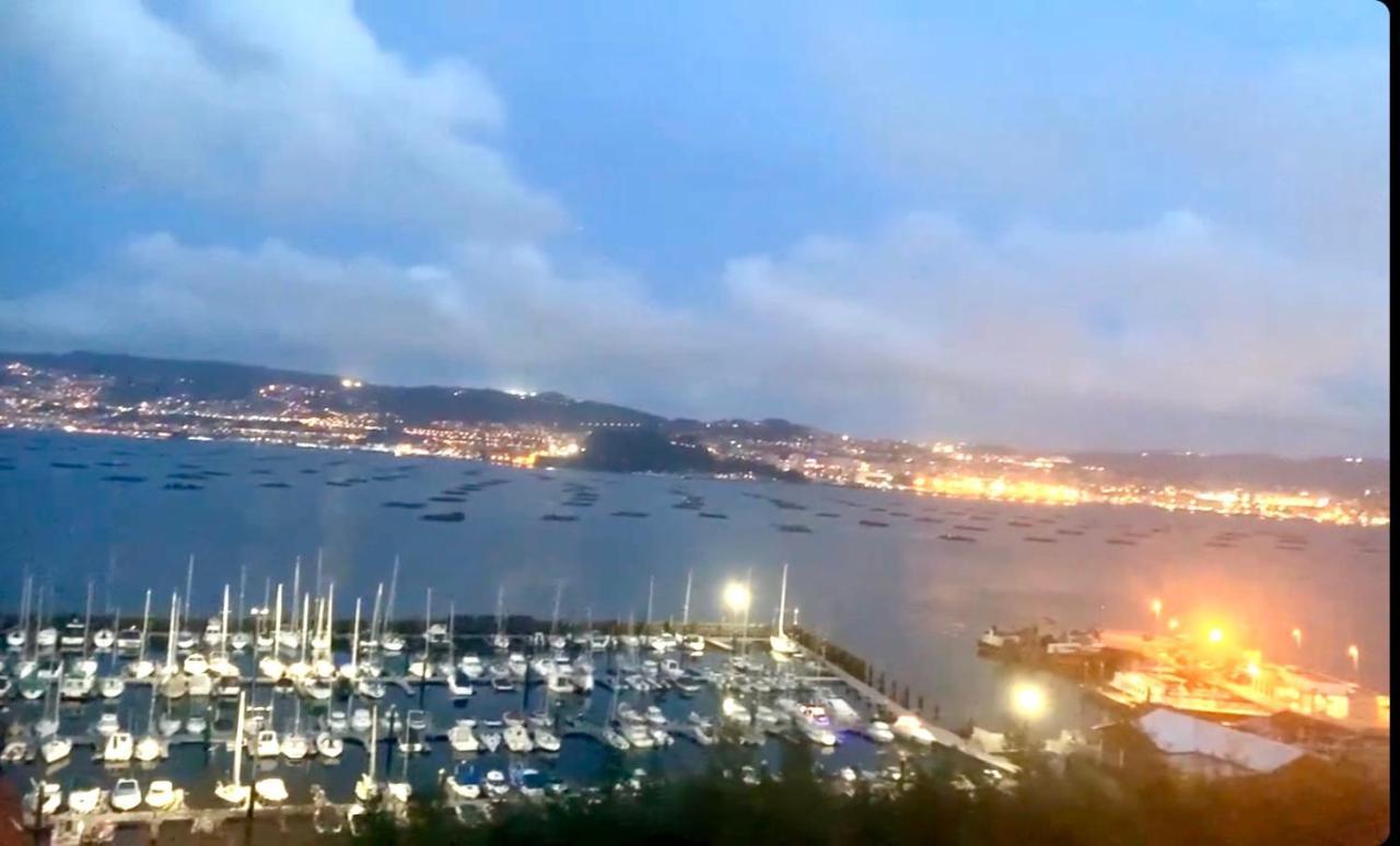 Appartamento Apartamento Céntrico En Moaña Esterno foto